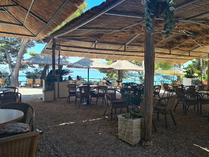 Beach Bar Neverin